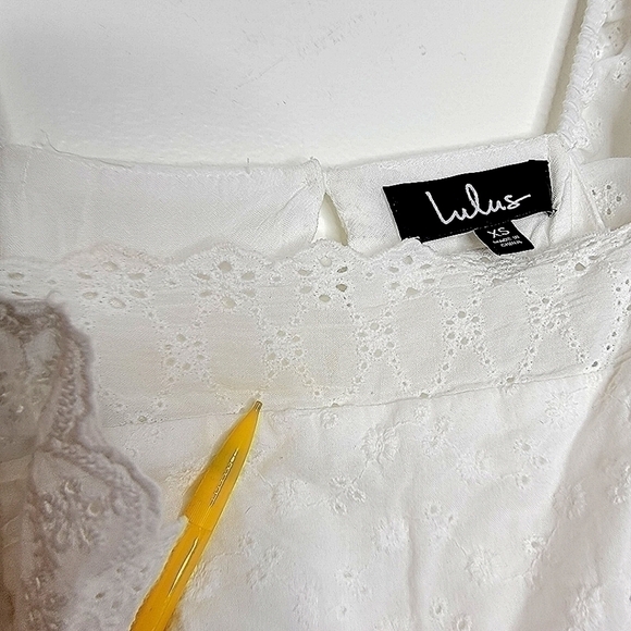 Lulus Dress Women’s XS Flutter Sleeve Lightweight Floral with Ruffled Design - Picture 7 of 15